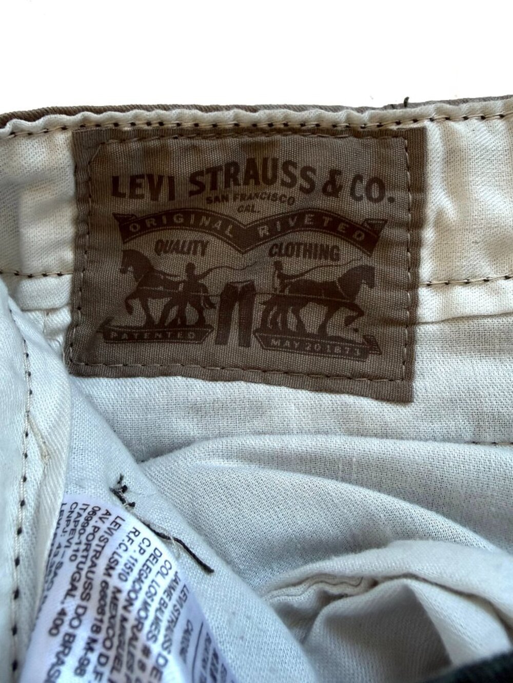 Levi's Camouflage Ace Cargo Pants - Picture 7 of 11